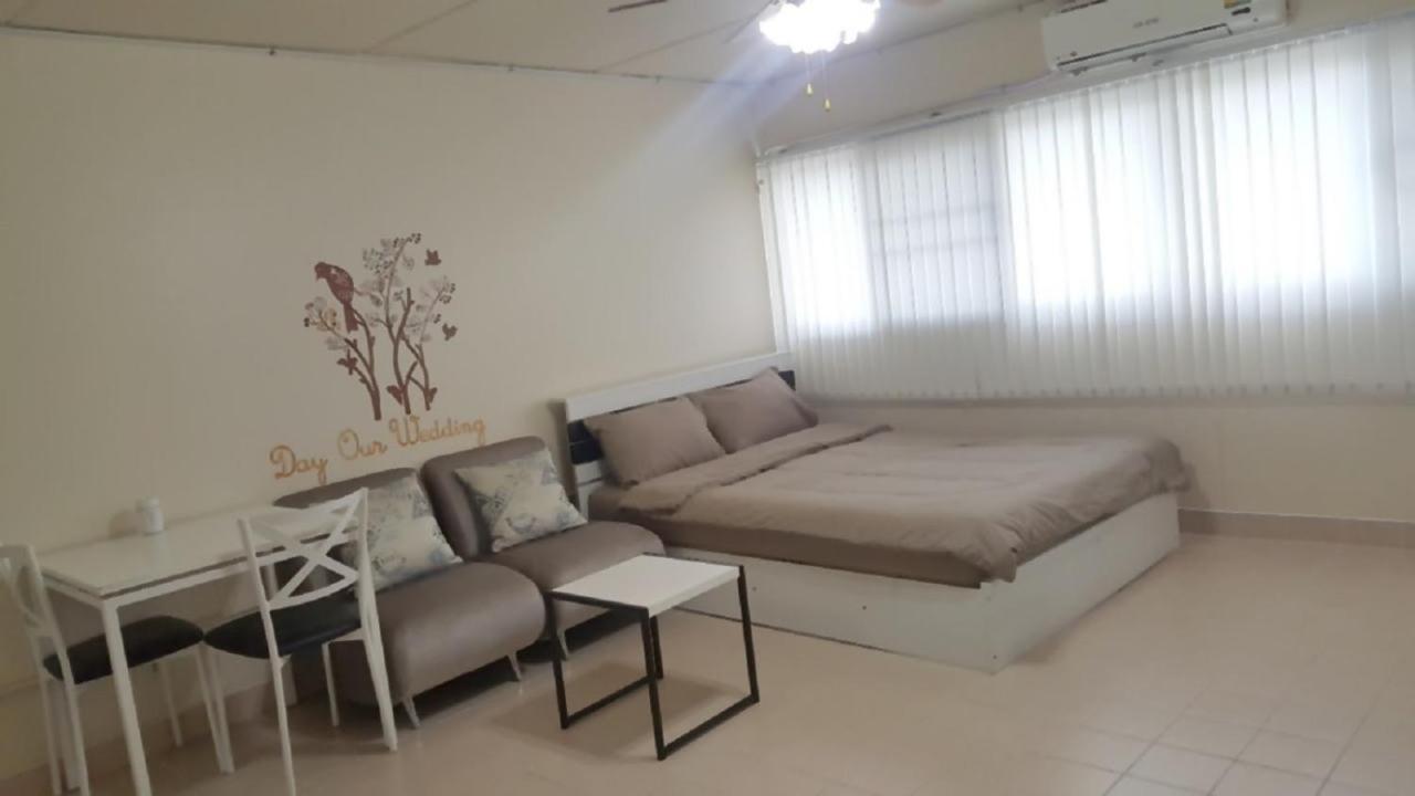 Condo C2 Impact Nonthaburi Eksteriør bilde